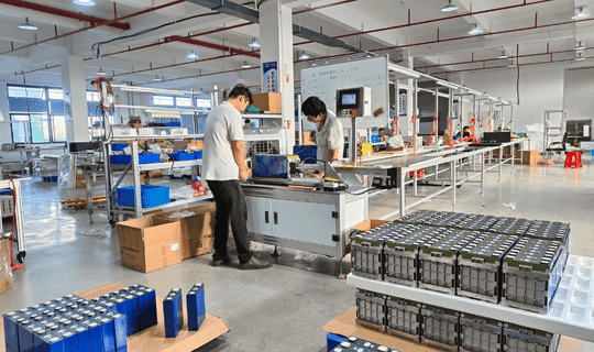 Rakour Energy | LiFePO4 Battery & Energy Storage System Manufacturer — HV & LV Series Rakour Energy professional lithium iron phosphate battery manufacturer based in Xiamen China, producing certified LiFePO4 battery energy storage systems for global residential and commercial solar battery storage markets