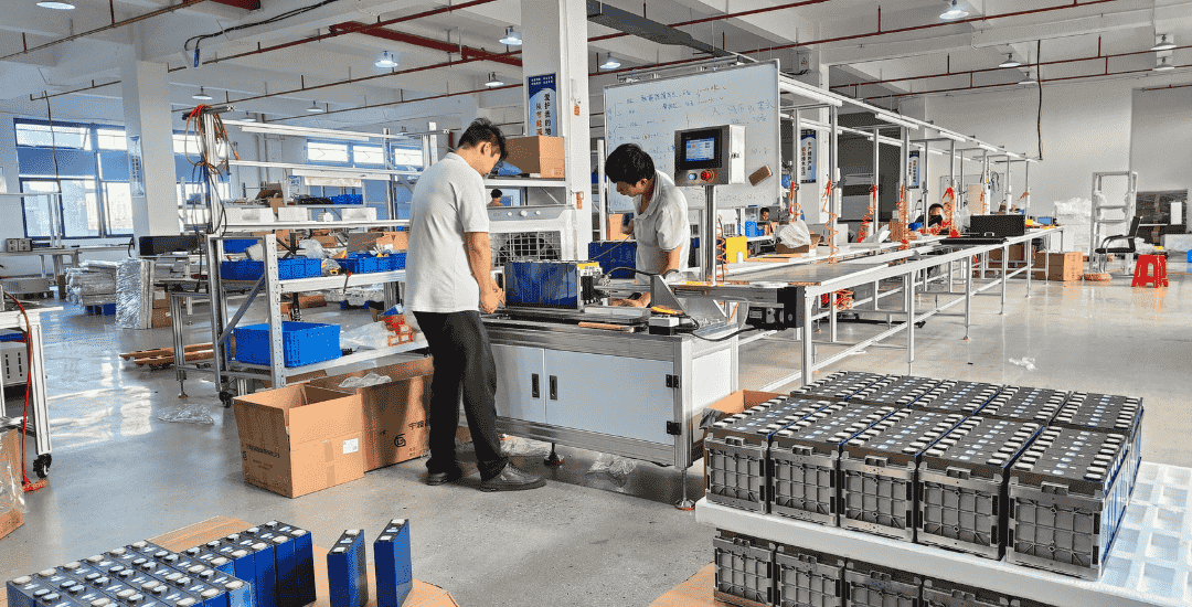 Rakour Hochspannungsbatteriespeicher Lieferant professionelles Team China